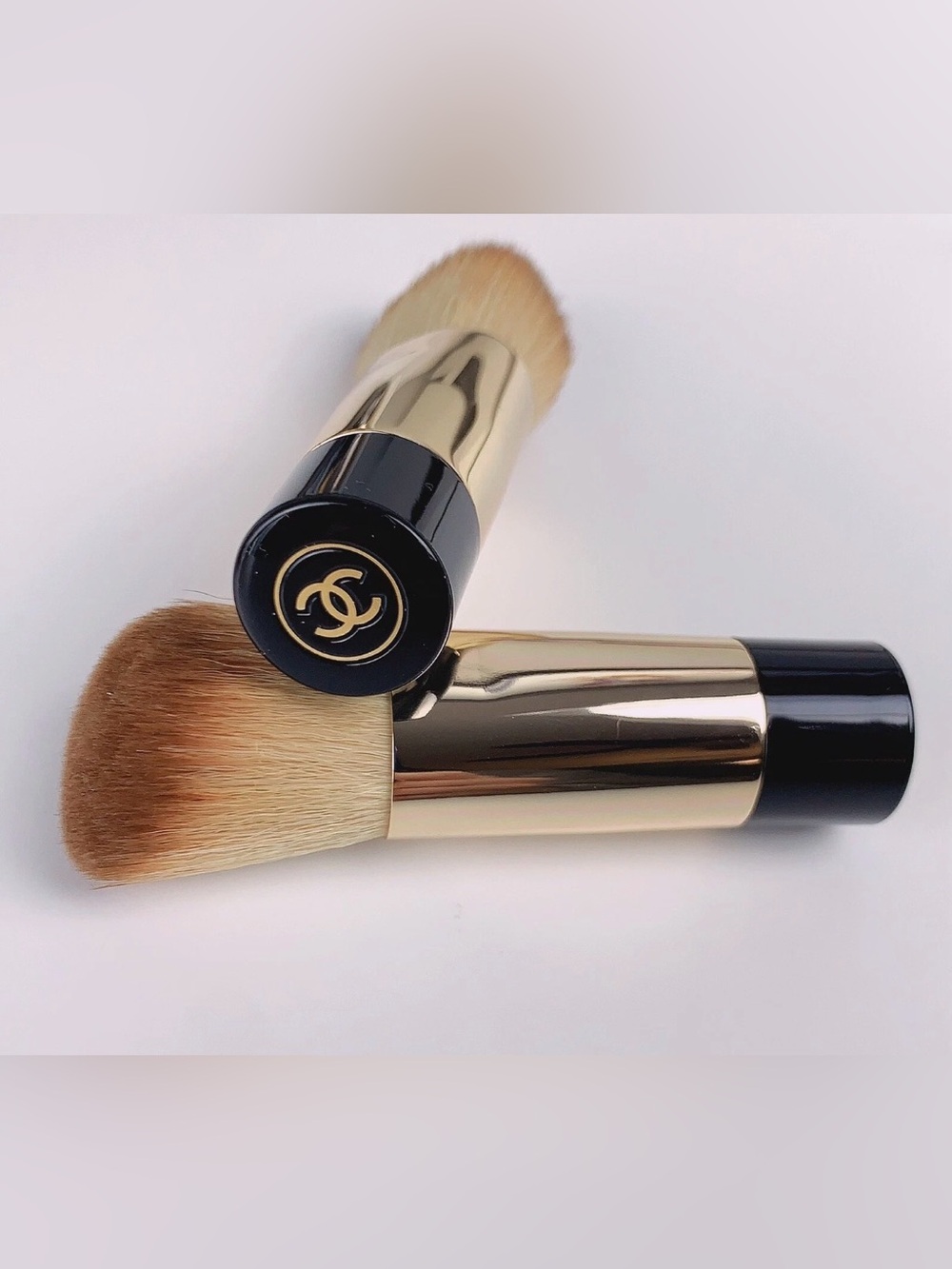 Chanel Sublimage Le Teint Mini Foundation Brush 3” Travel Size